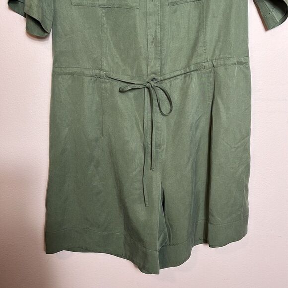 Banana Republic Tencel Utility Romper Olive Green size 4- like new condition - Picture 6 of 12